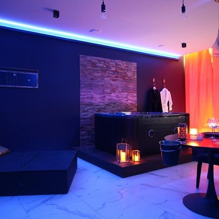 Suite Blue Jacuzzi Le Breuil  Eksteriør bilde